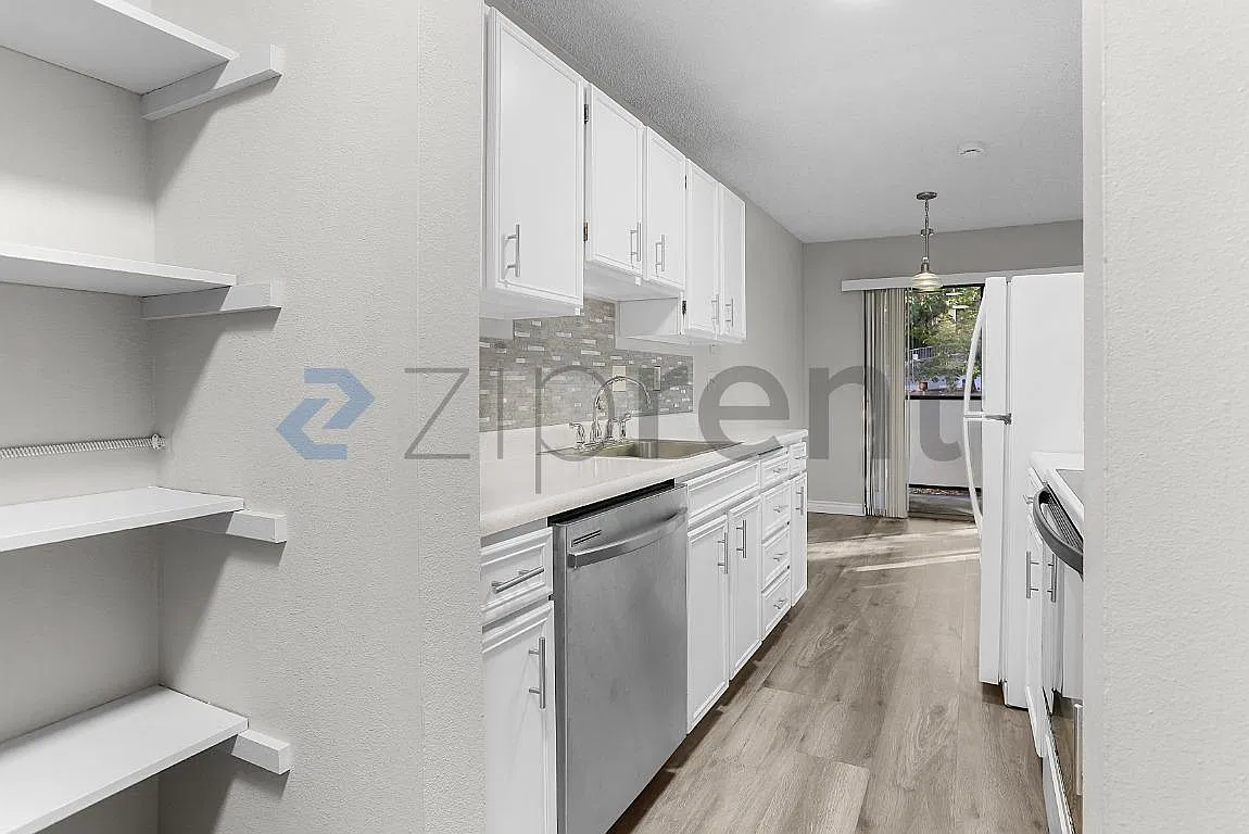 1 bed, 687 sqft, $2,145 — Photo 4