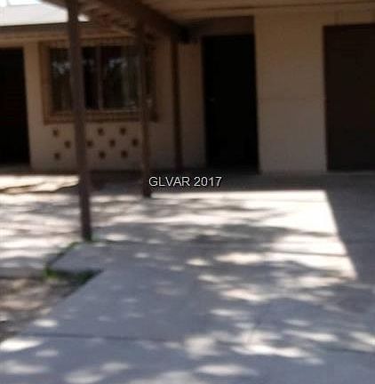 3rd image of 3516 San Carlos Ave