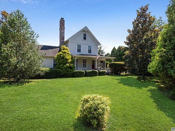 5th image of 32 Woodlawn Ave