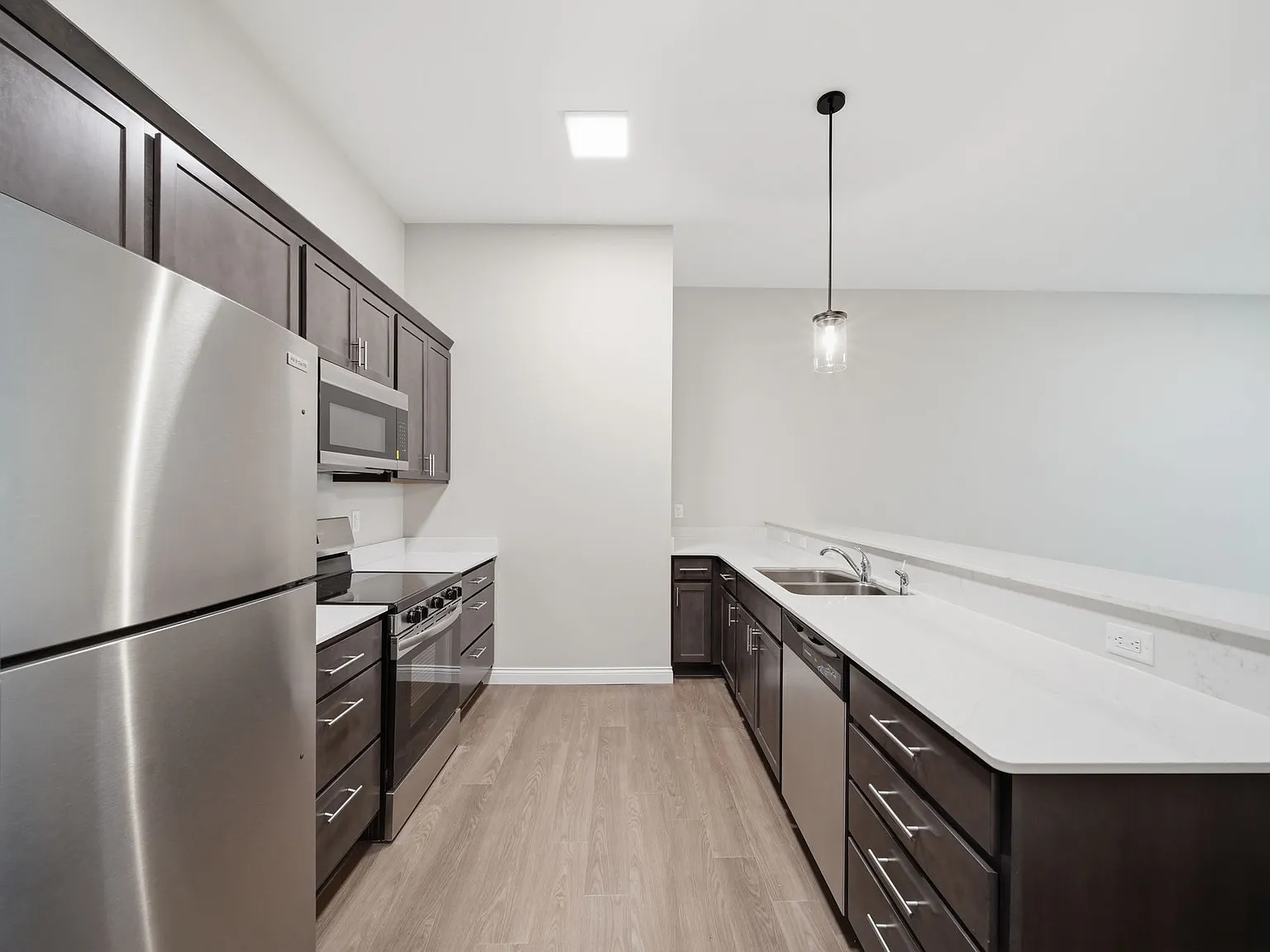 Park House - Residential - 202 — Photo 2
