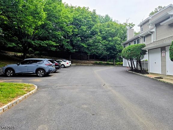 3rd image of 41 Stevens Court