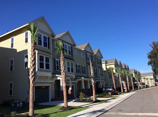 1262 Dingle Rd, Mt Pleasant, SC 29466