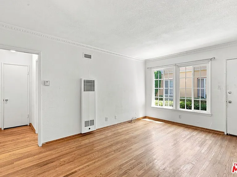 3559 Sawtelle Blvd #2 — Photo 1