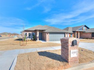 1000 Blackjack Creek Dr, Yukon, OK 73099