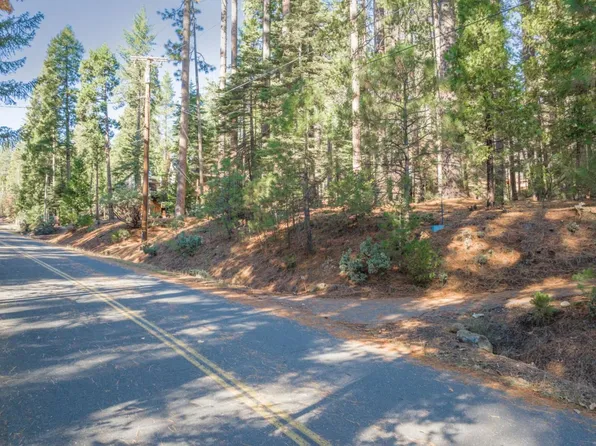 1893 Cypress Point Dr, Arnold, CA 95223