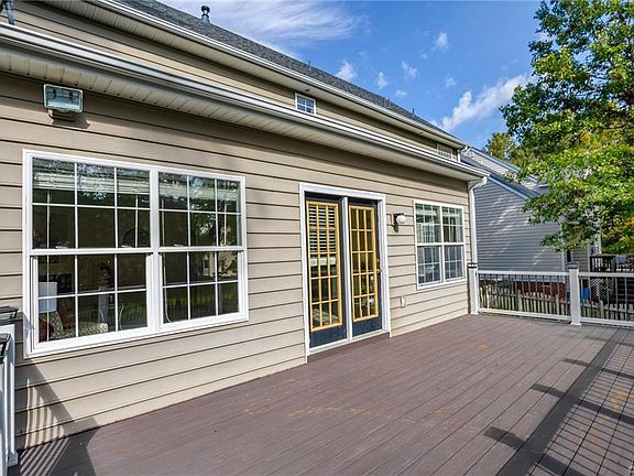 5th image of 8909 Lissie Ct