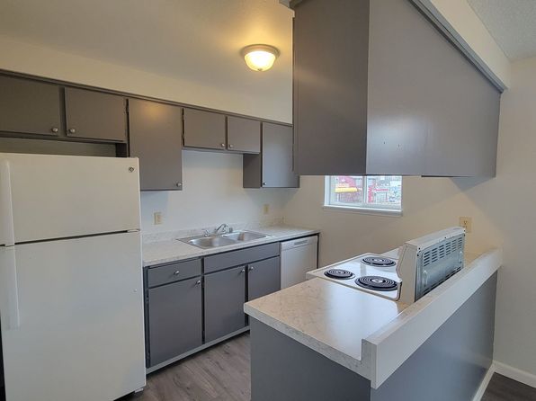 5626 Delridge Way SW UNIT 4
