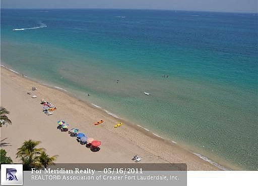 4th image of 3850 Galt Ocean Dr APT 1111