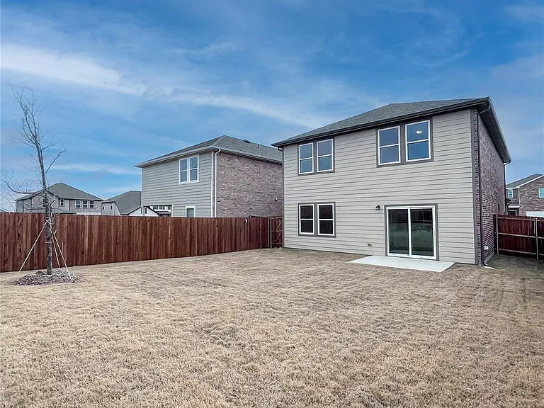 424 Madison Way — Photo 22