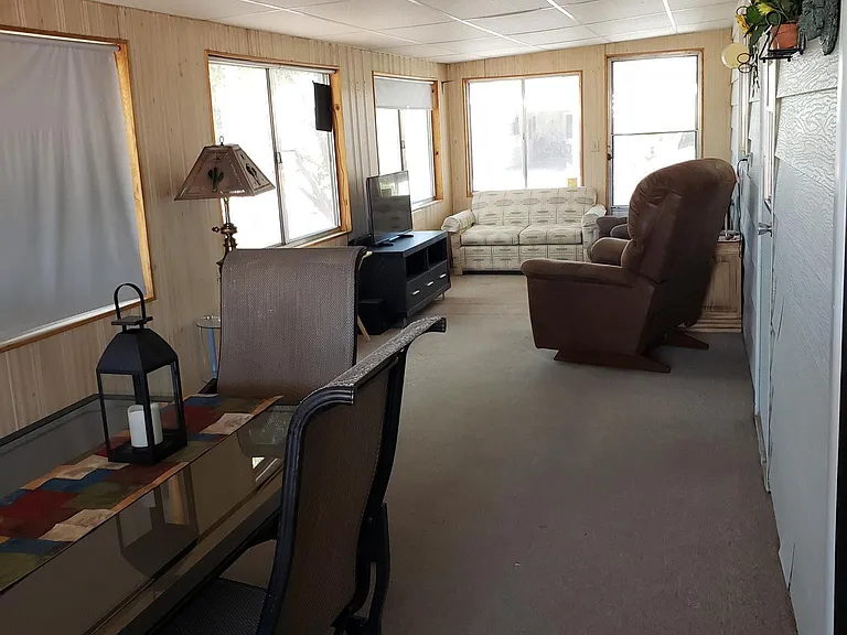 130 W Olive Dr — Photo 8