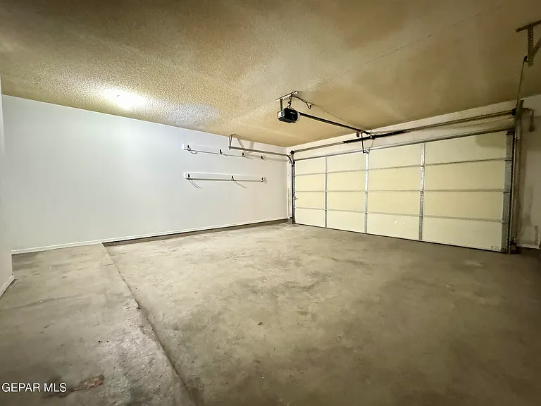 12146 El Greco Cir — Photo 25