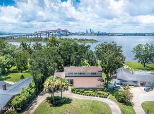 1028 Rio Saint Johns Dr, Jacksonville, FL 32211
