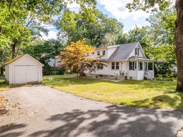 12 Emeline St, Randolph, MA 02368
