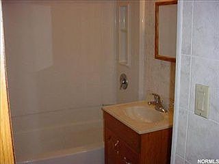 4th image of 4295 W 189th St