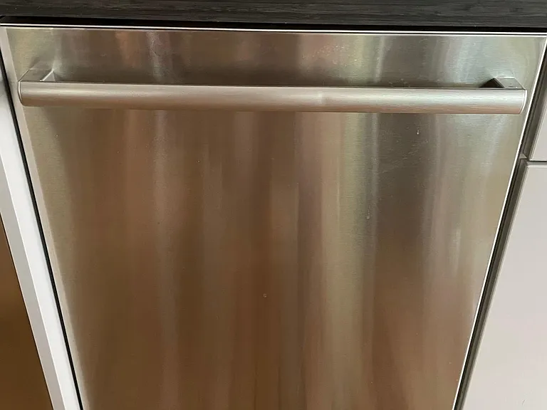 New high-end German Bosch dishwasher