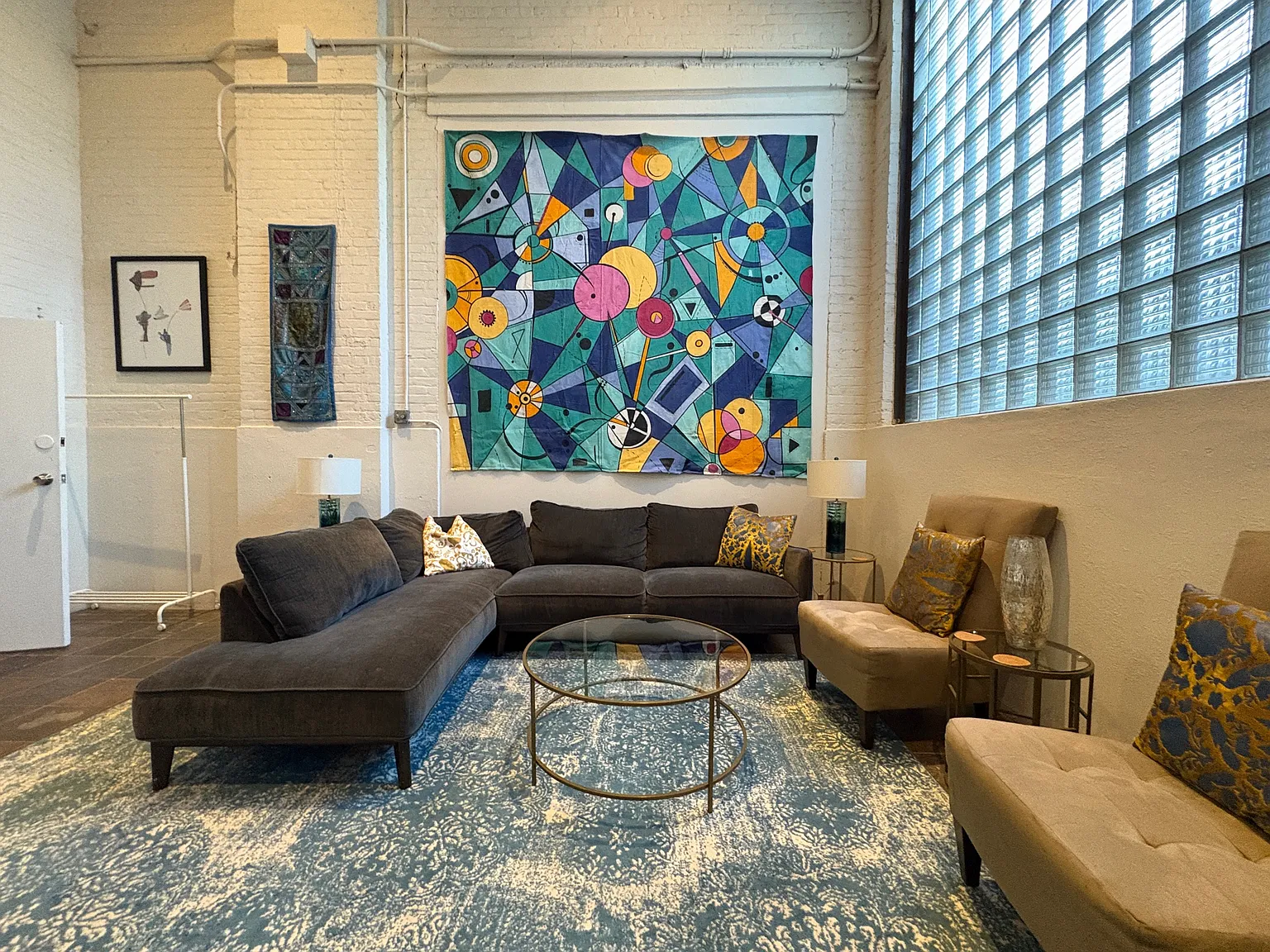 2 bed, 1750 sqft, $2,350 — Photo 1
