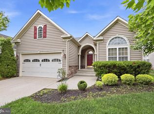 204 Hearthstone Dr, Berlin, NJ 08009