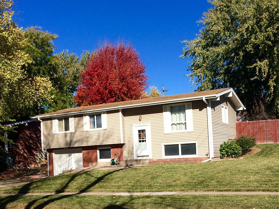 1st image of 8330 E Avon Ln