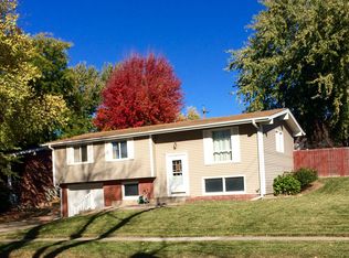 8330 E Avon Ln, Lincoln, NE 68505