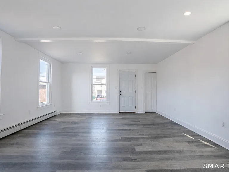 17 Sherman Ave #3 — Photo 5