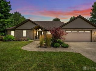 1232 Nash Rd, Xenia, OH 45385