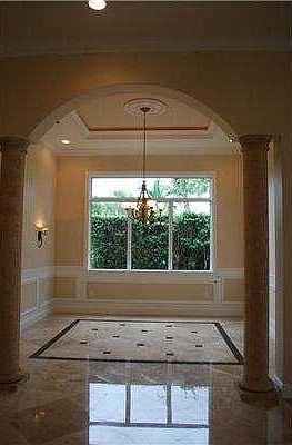 4th image of 2555 SE 7th Dr