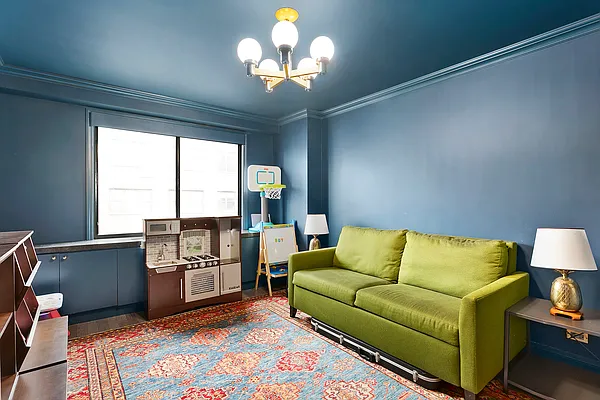 Sold by Compass | media 16