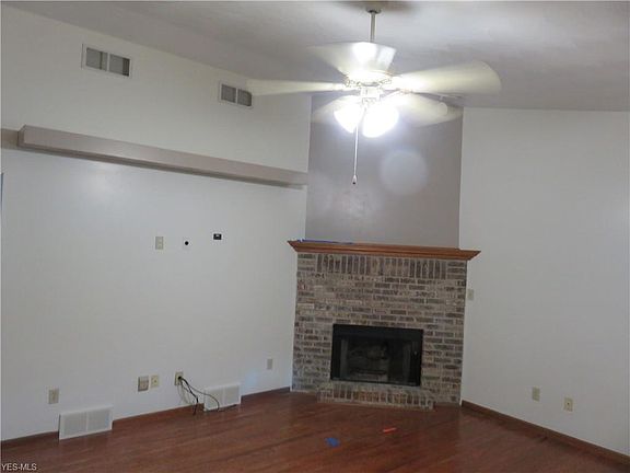 3rd image of 4231 Nottingham Ave