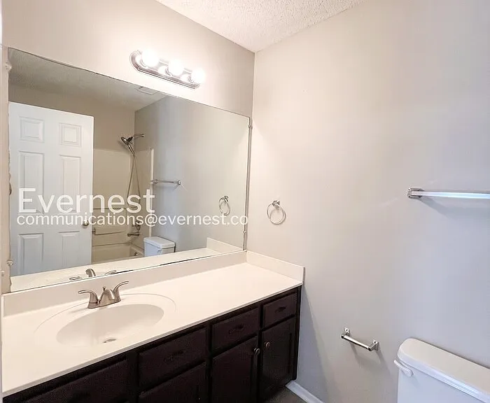 7594 Iris Dr — Photo 15