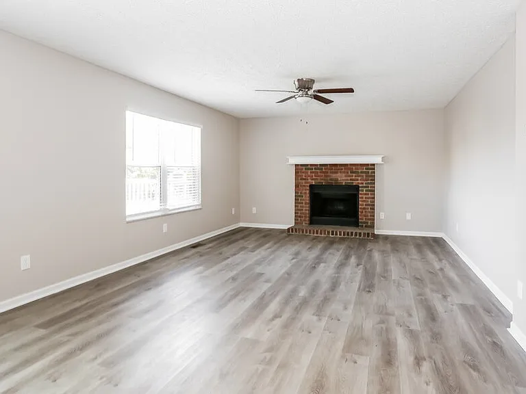 8402 Lucerne Dr — Photo 7