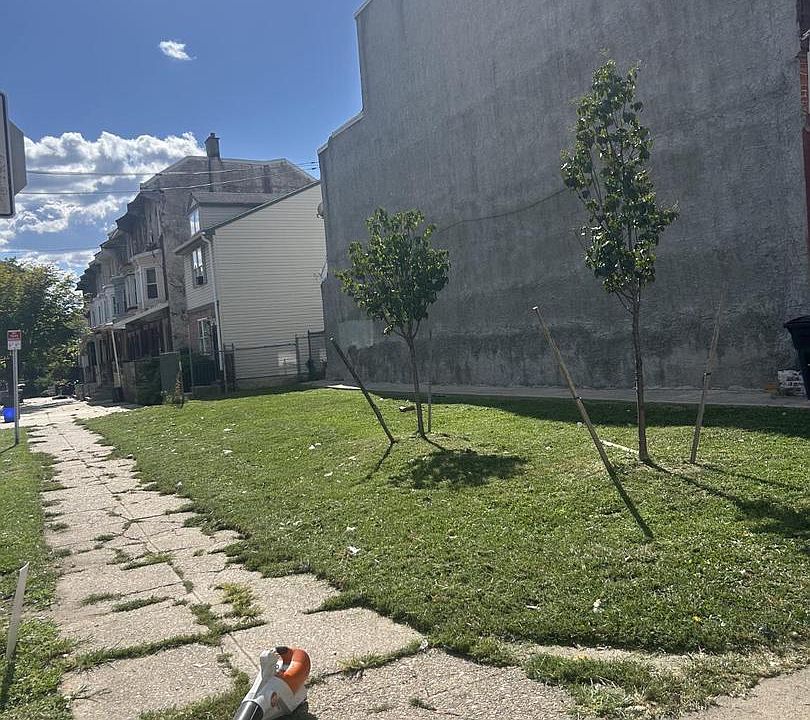 1st image of 722 S 49th St