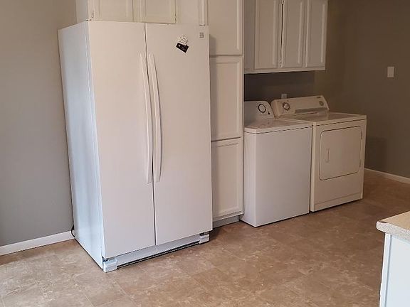 4th image of 5540 Wedgewood Dr #5546