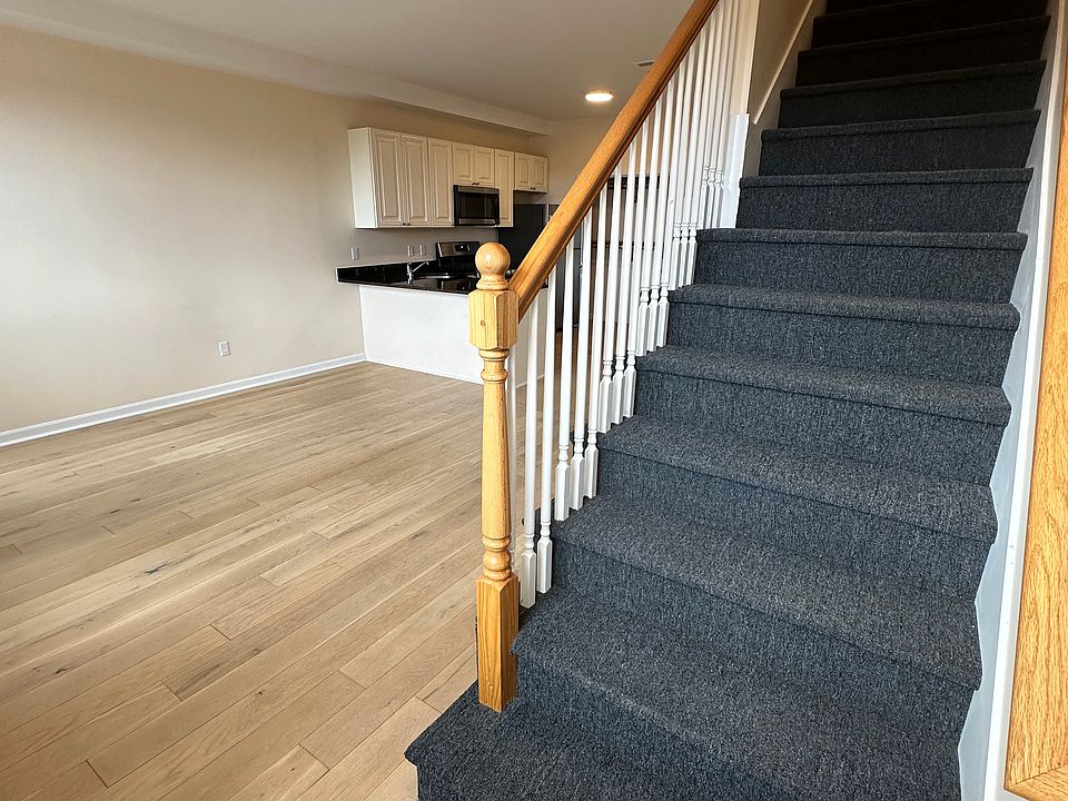 2nd image of 42 Summer St APT 20