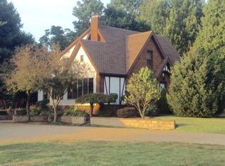 1076 W State St, Salem, OH 44460