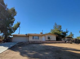 55443 Navajo Trl, Yucca Valley, CA 92284