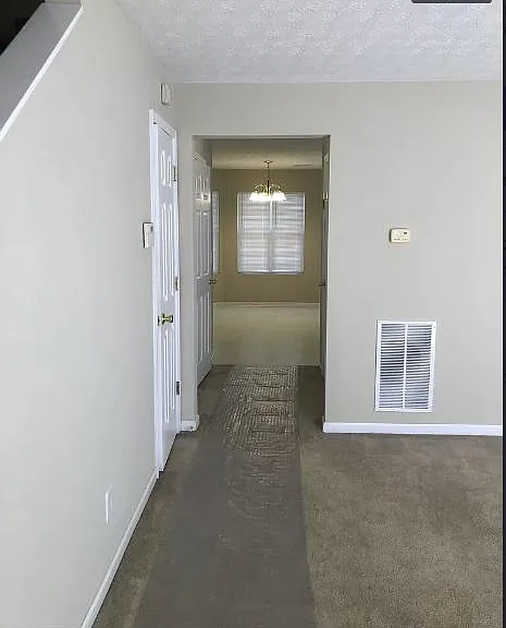 5786 Strathmoor Manor Cir — Photo 5