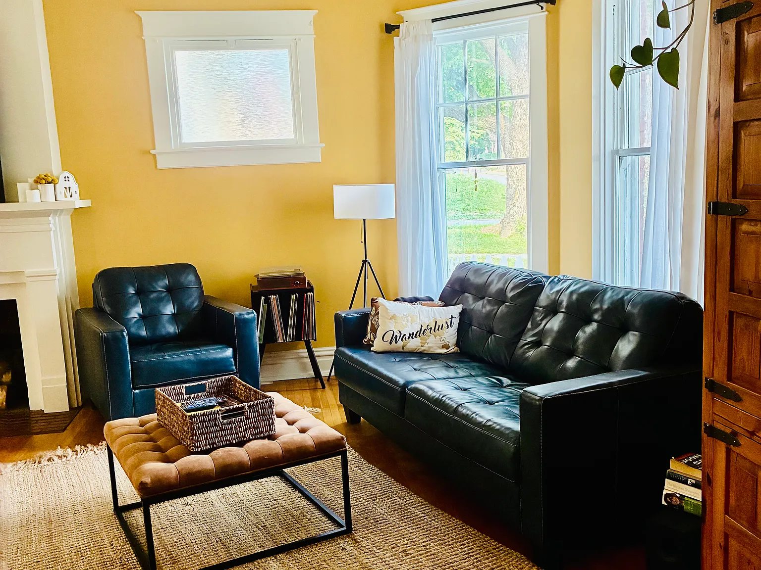 3 bed, 1600 sqft, $1,670 — Photo 3