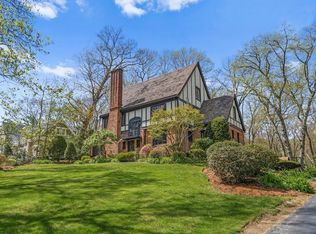 46 Windsor Rd, Wellesley, MA 02481