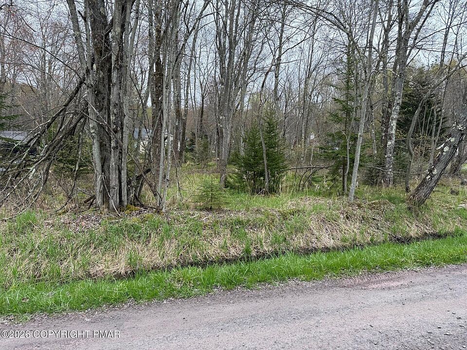 2nd image of 23 Tuscarora Dr #23