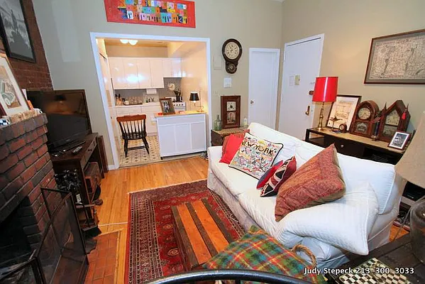 Rented by Bond New York | media 31