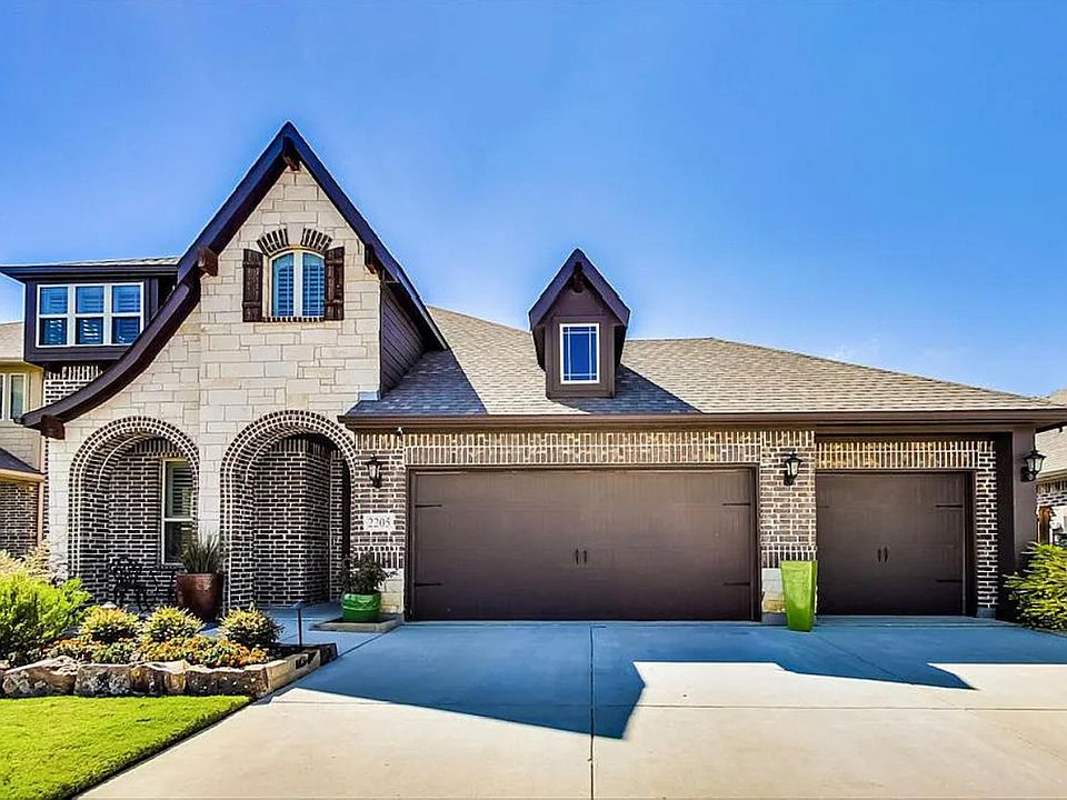 1st image of 2205 Arrow Head Ln
