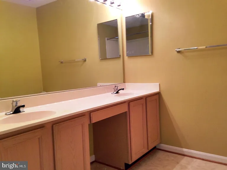 14235 Beddingfield Way — Photo 8