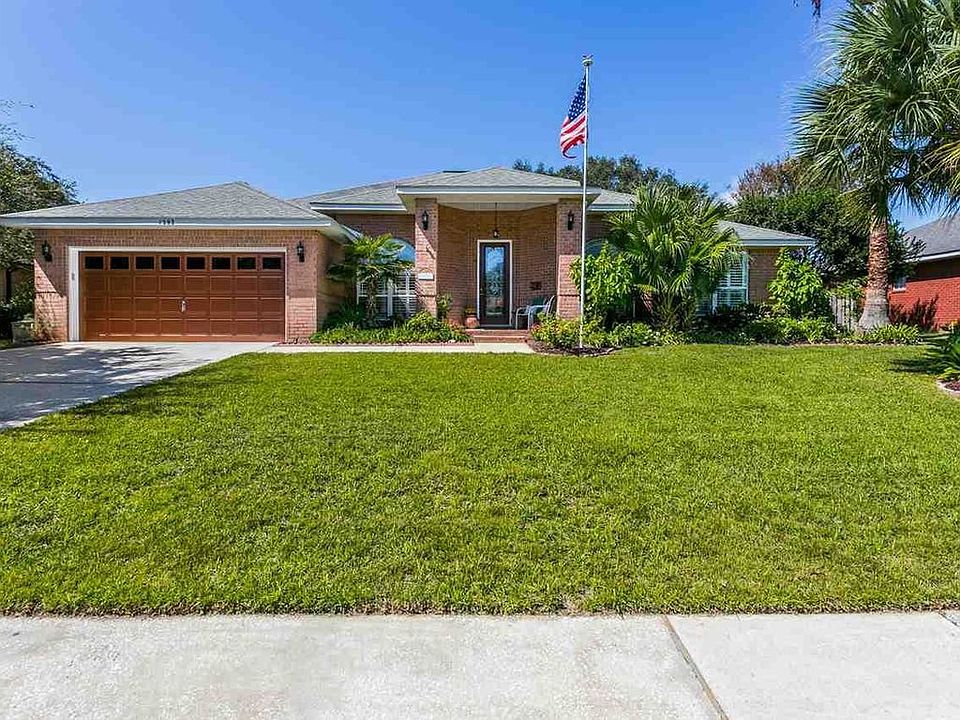 1st image of 1593 Woodlawn Way