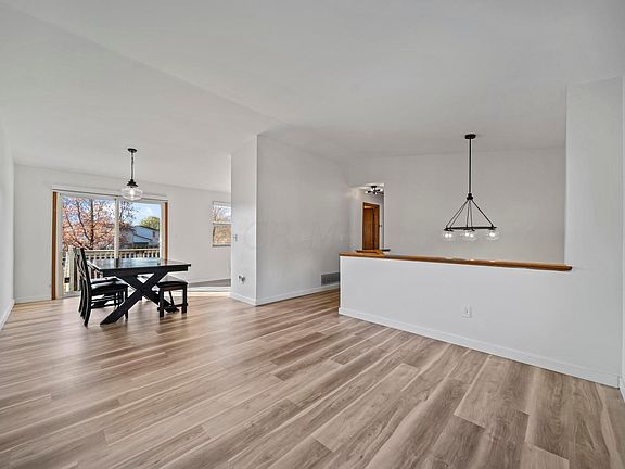 4th image of 1783 Jupiter Ave