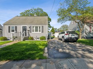 19 S Kerema Ave, Milford, CT 06460