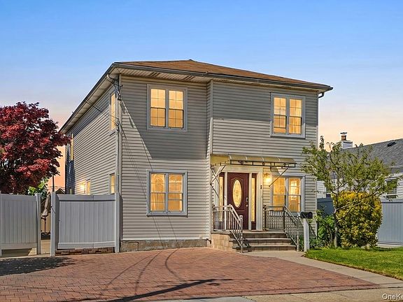2nd image of 109 Gordon Avenue