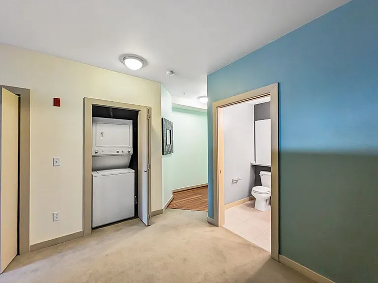 1410 E Pine St #W208 — Photo 10