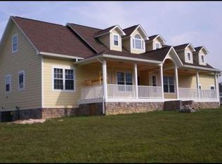 409 Matt Edmond Rd, Harriman, TN 37748