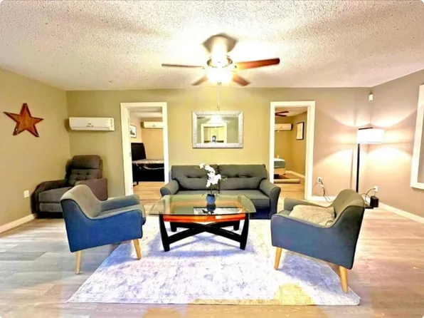 28127 Mono St, Madera, CA 93638