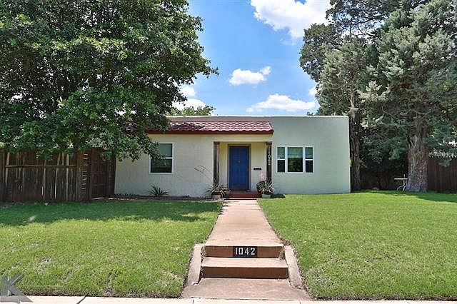 1st image of 1042 Amarillo St